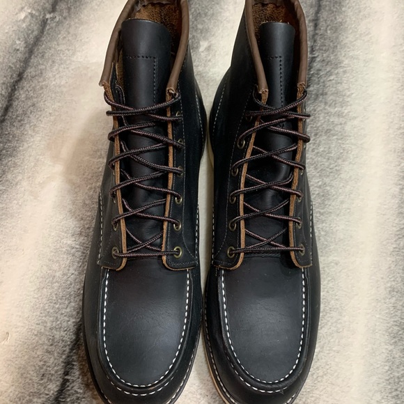 { Red Wing Shoes } Moc Toe Black 6” Heritage Boots - Picture 3 of 8